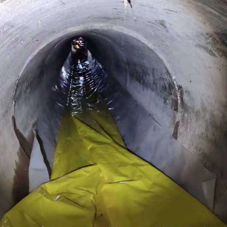 成华管道紫外光固化修复