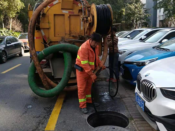 成华排污管道清淤